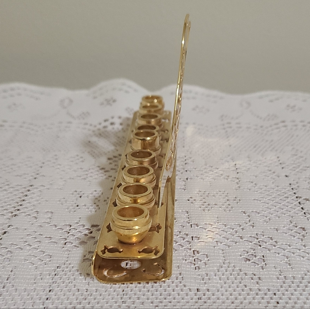 🕎 DOVE BRASS HANUKKAH MENORAH ~ POMEGRANATE DESIGN - Picture 4 of 12